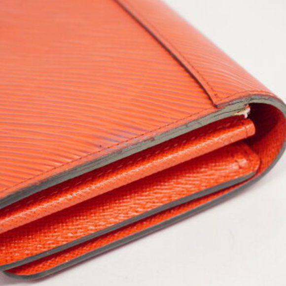 Louis Vuitton Epi Portefeuille Twist Bifold Long Wallet - Picture 6 of 13